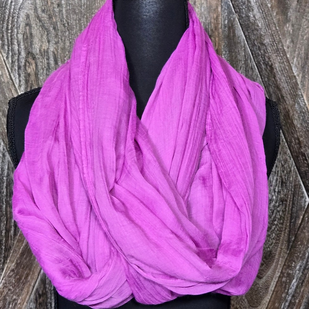 Apt. 9 Womens Fuschia Pink Infinity Scarf Lightweight Gauze WAP62SC04 NWT